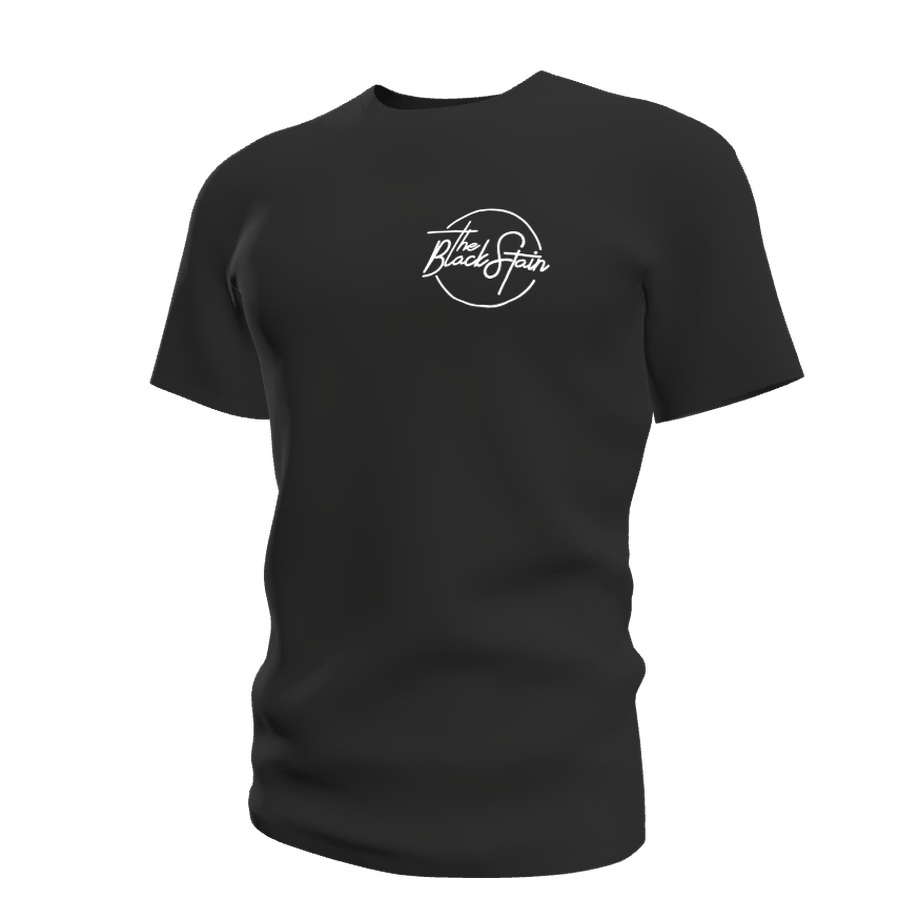 Camiseta negra con el logotipo de The Black Stain en el pecho